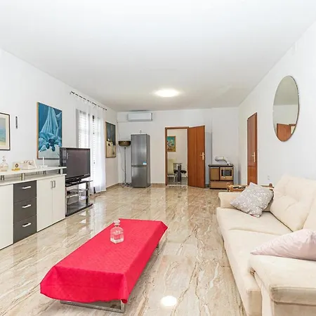 With A Parking Space - 23129 Apartment *