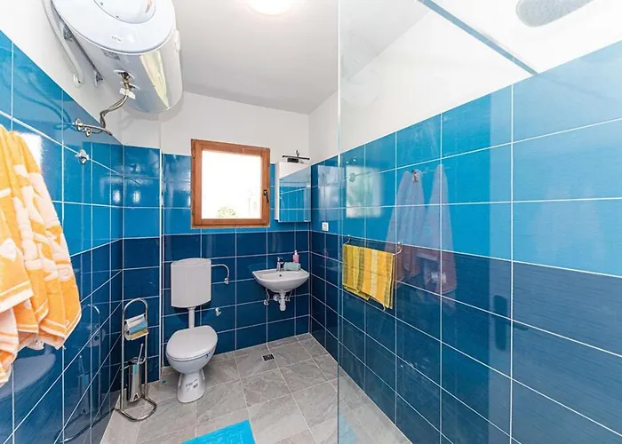 With Parking Space - 23129 Trogir